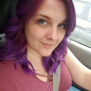 Meet your Posher, Holly